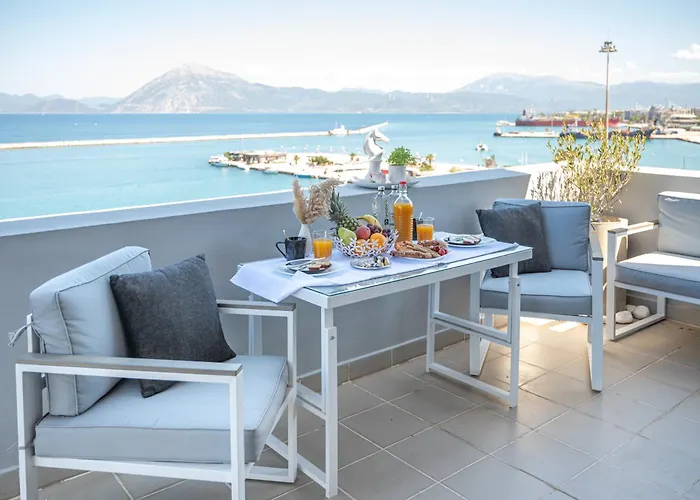 Majestic Penthouse In The Heart Of Patra