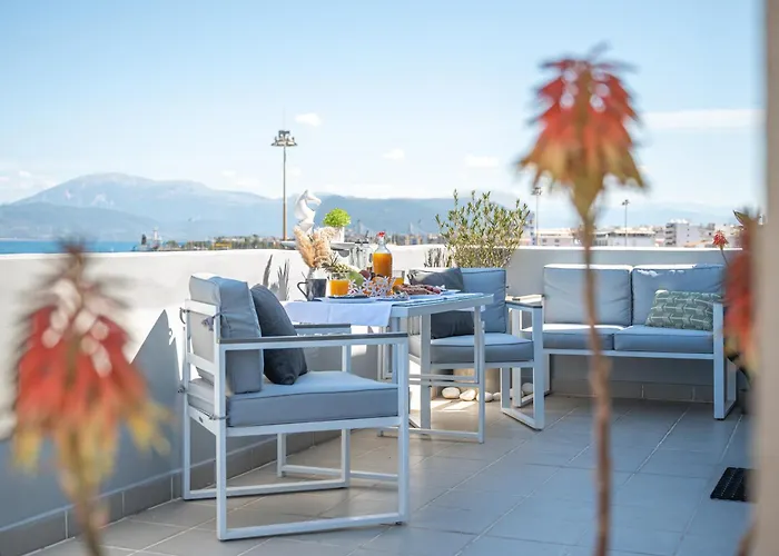 Majestic Penthouse In The Heart Of Patra